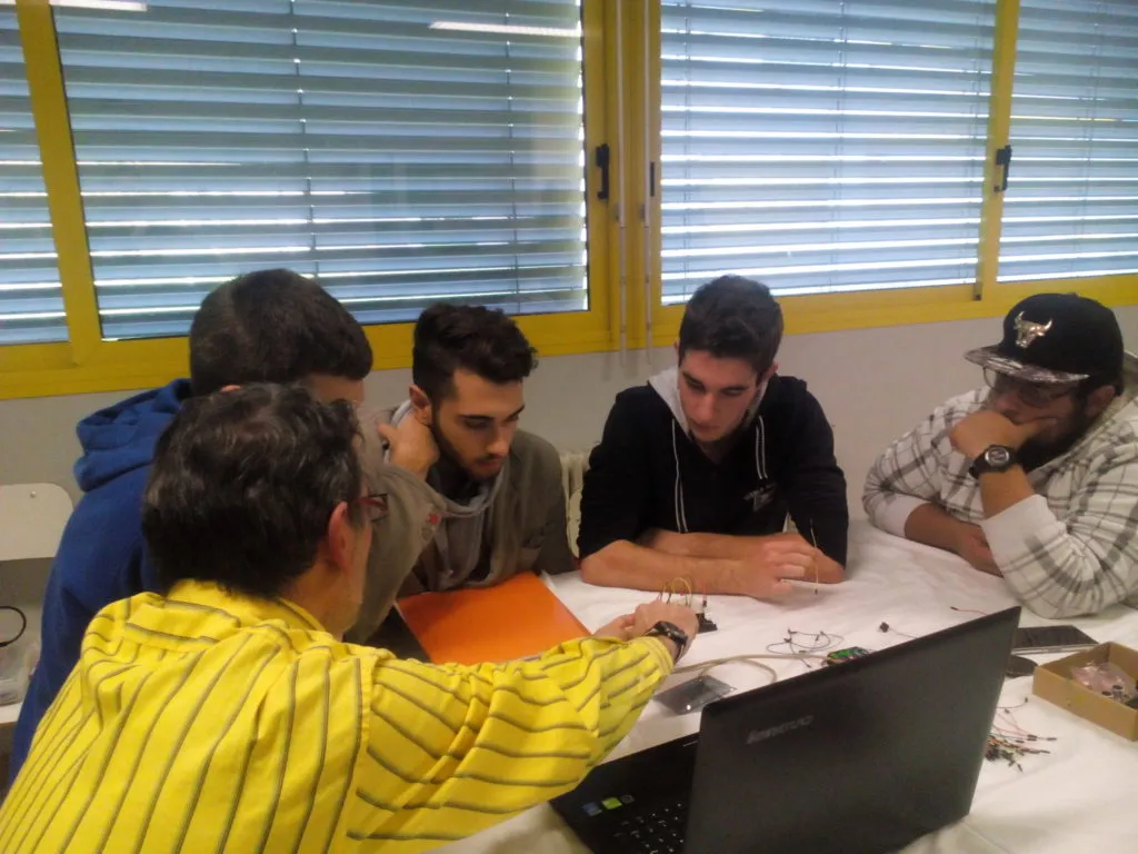 linuxday_2015_3-scaled-1024x768.jpeg